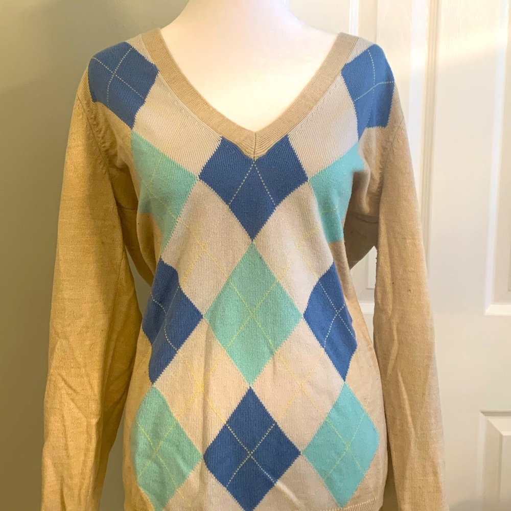 New York & Company Lovely argyle sweater